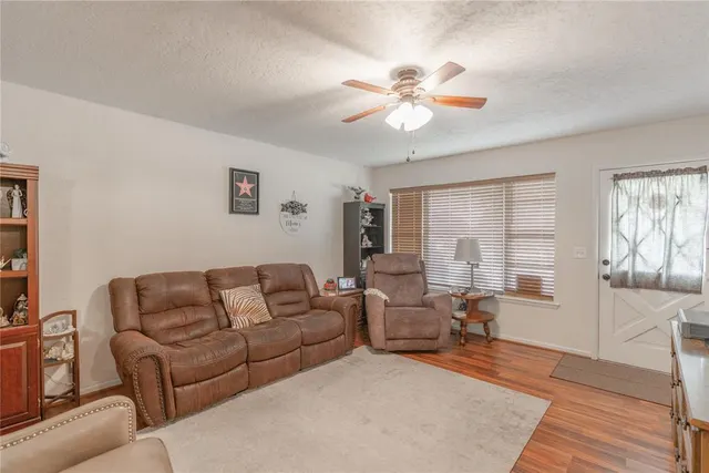 Photo 6 — 502 S 9th Street, Tecumseh, OK 74873