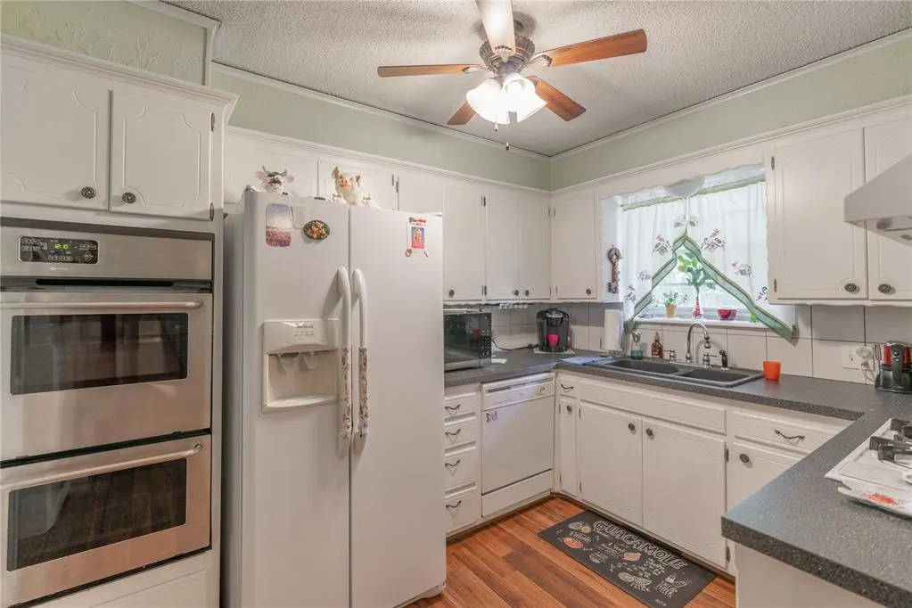 Photo 10 — 502 S 9th Street, Tecumseh, OK 74873