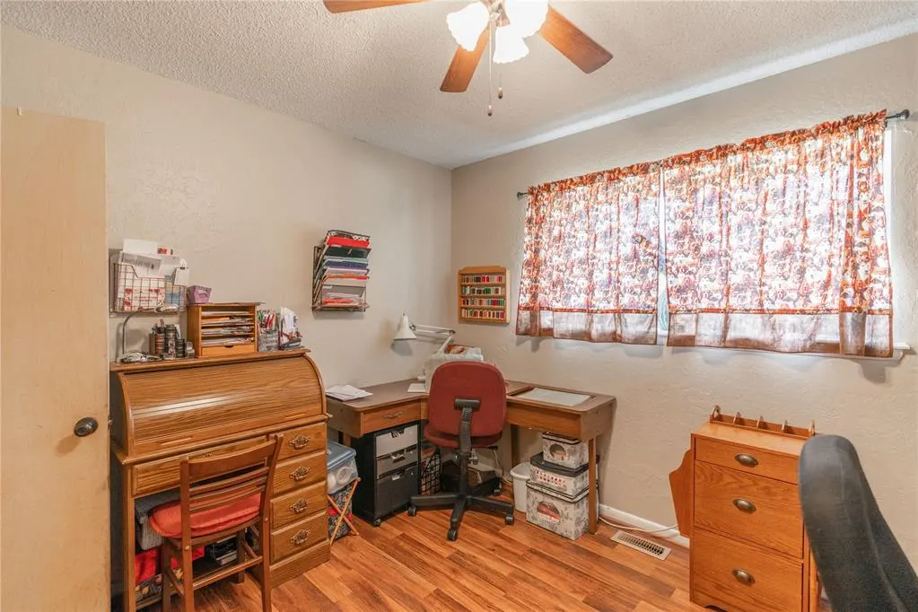 Photo 25 — 502 S 9th Street, Tecumseh, OK 74873