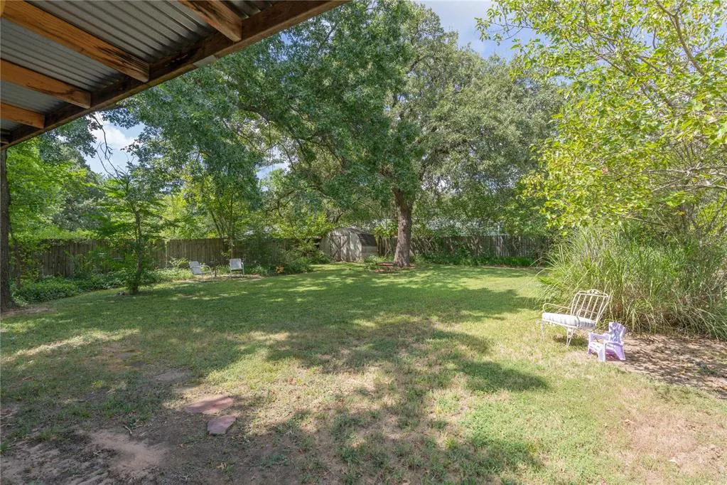 Photo 27 — 502 S 9th Street, Tecumseh, OK 74873