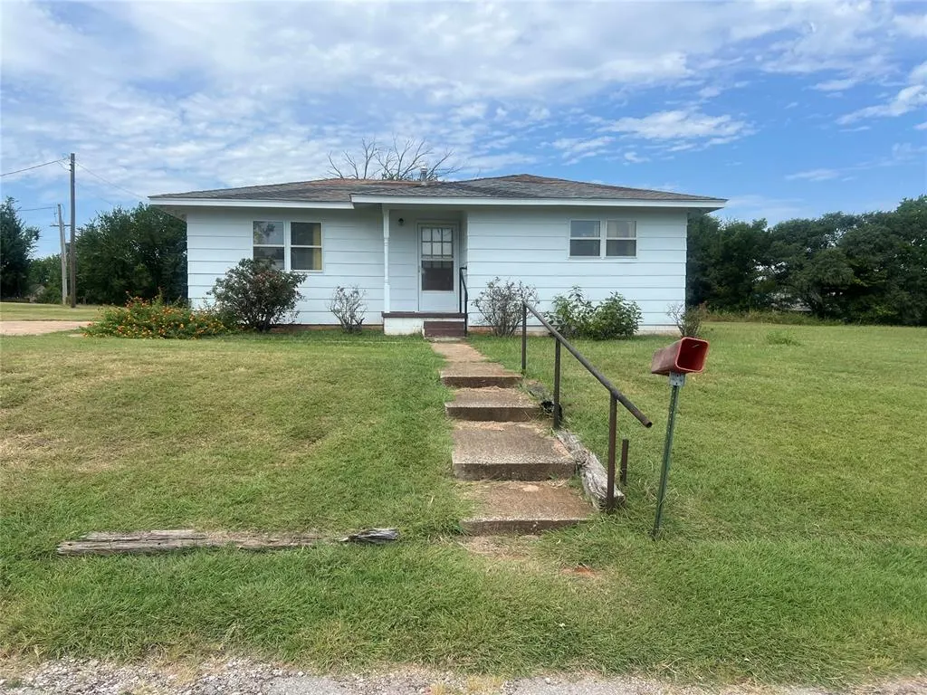 Front exterior — 519 N Martin Luther King Avenue, Coyle, OK 73027