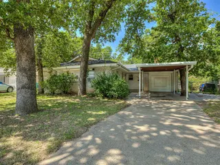Sold home at 709 N Tompkins Drive
