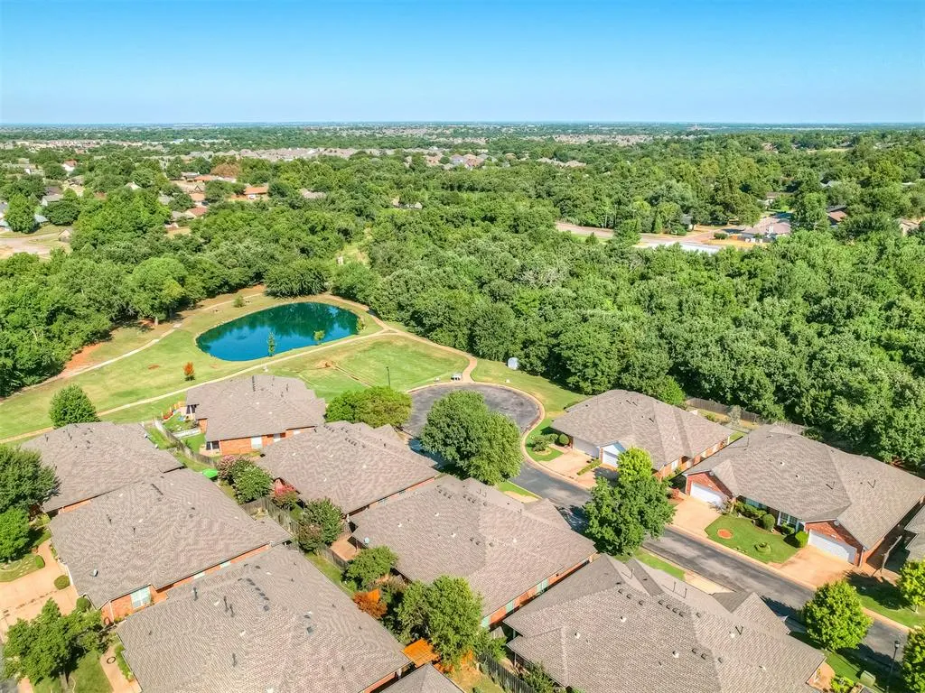 Photo 32 — 509 S Santa Fe Avenue 163, Edmond, OK 73003