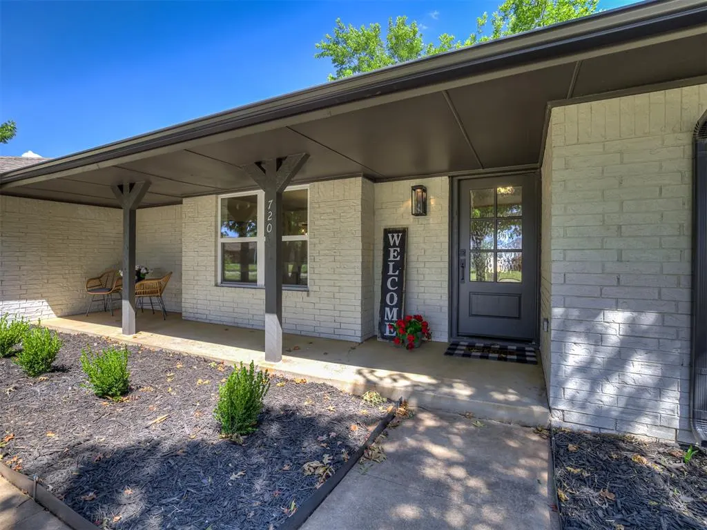 Photo 4 — 720 N 3rd Street, Cashion, OK 73016
