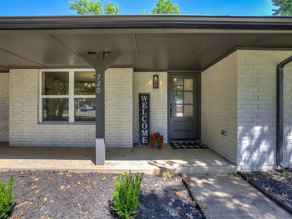 Photo 5 — 720 N 3rd Street, Cashion, OK 73016