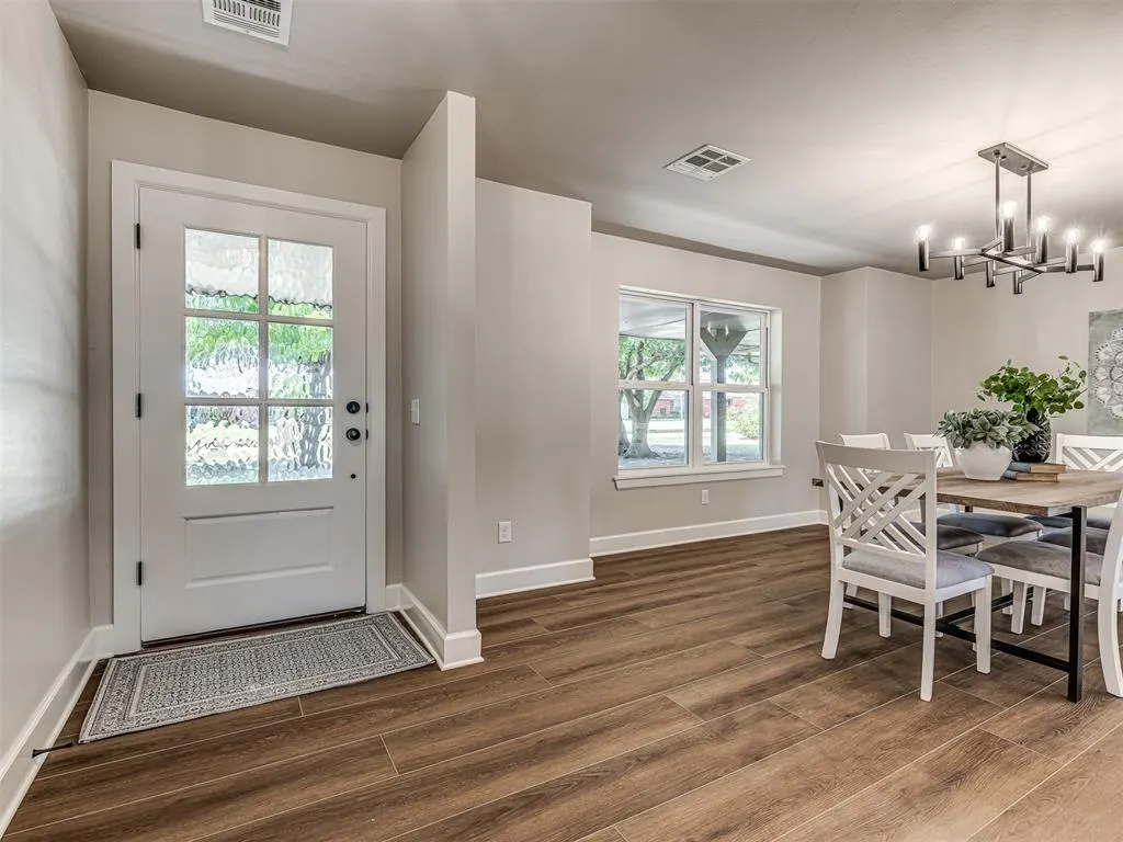 Photo 6 — 720 N 3rd Street, Cashion, OK 73016