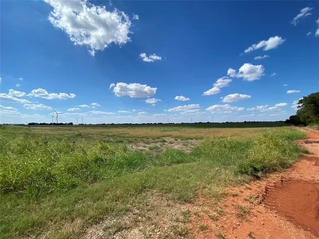 Photo 5 — 145 mol acres W County Road 70, Crescent, OK 73028