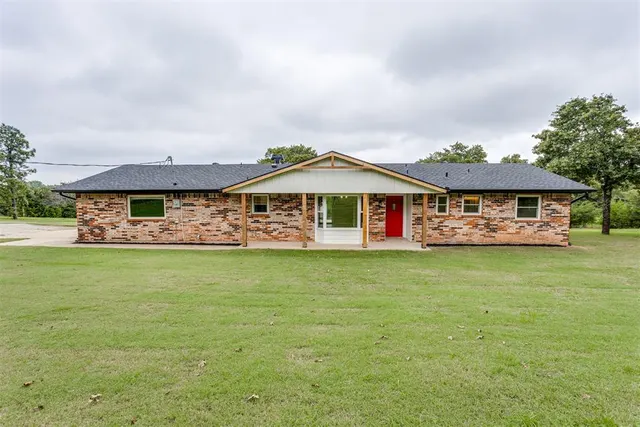 Front exterior — 9900 S Hiwassee Road, Oklahoma City, OK 73165