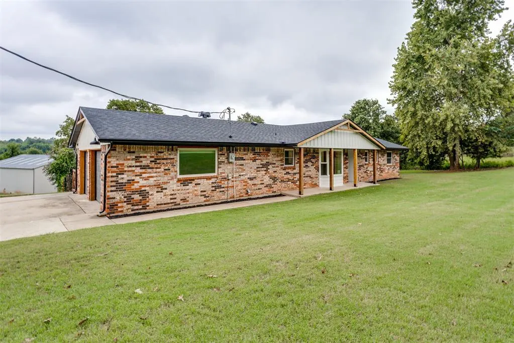 Photo 3 — 9900 S Hiwassee Road, Oklahoma City, OK 73165