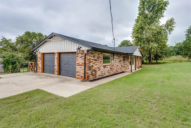 Photo 4 — 9900 S Hiwassee Road, Oklahoma City, OK 73165