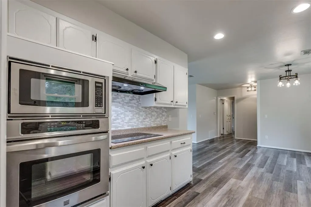 Photo 5 — 9900 S Hiwassee Road, Oklahoma City, OK 73165
