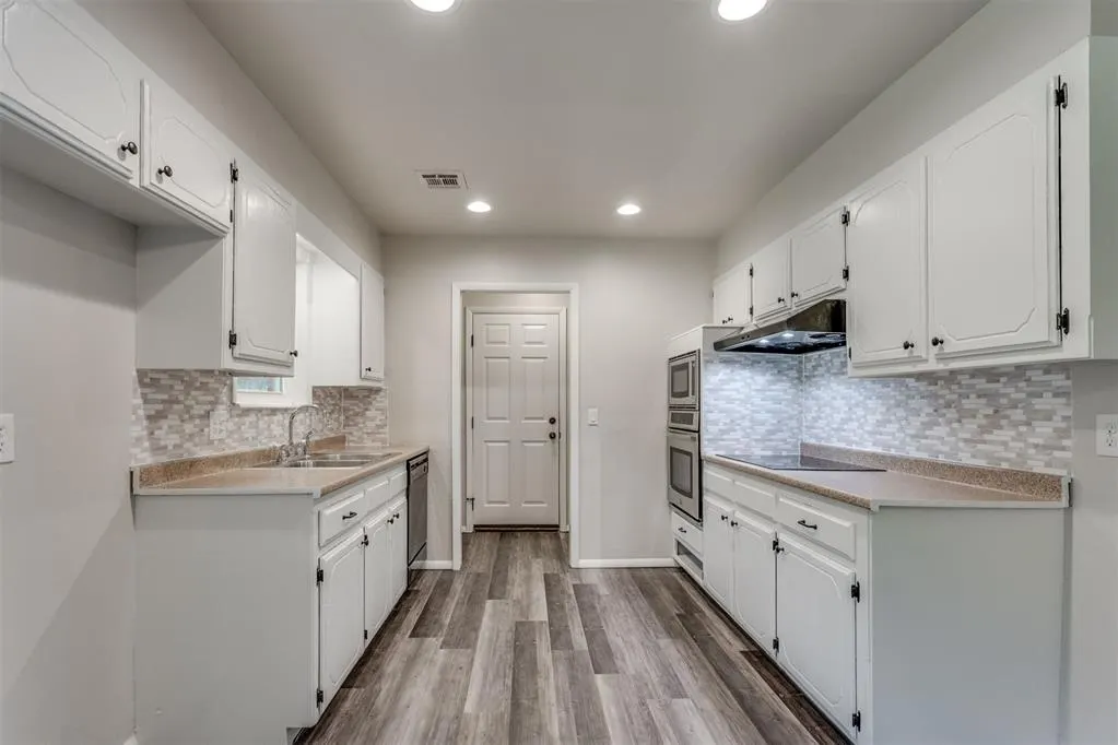 Photo 10 — 9900 S Hiwassee Road, Oklahoma City, OK 73165