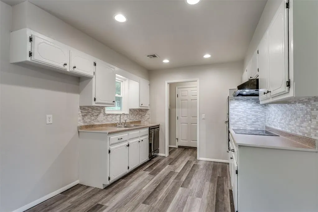 Photo 11 — 9900 S Hiwassee Road, Oklahoma City, OK 73165