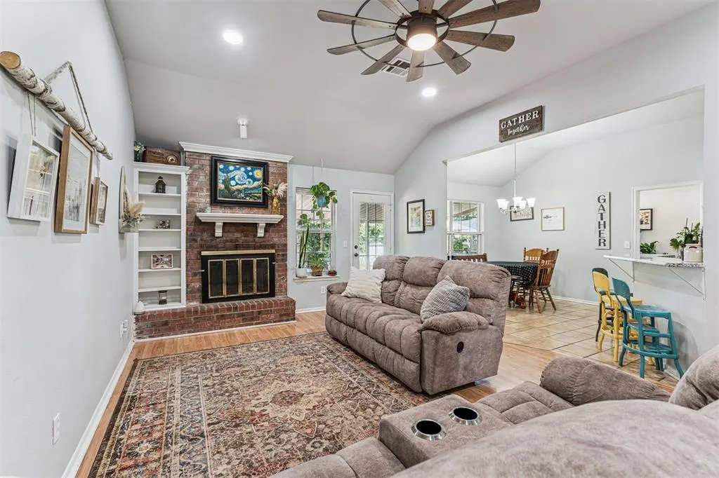 Photo 5 — 3716 Windrun Place, Oklahoma City, OK 73179