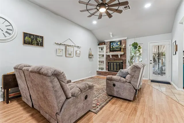 Photo 6 — 3716 Windrun Place, Oklahoma City, OK 73179