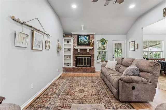 Photo 7 — 3716 Windrun Place, Oklahoma City, OK 73179