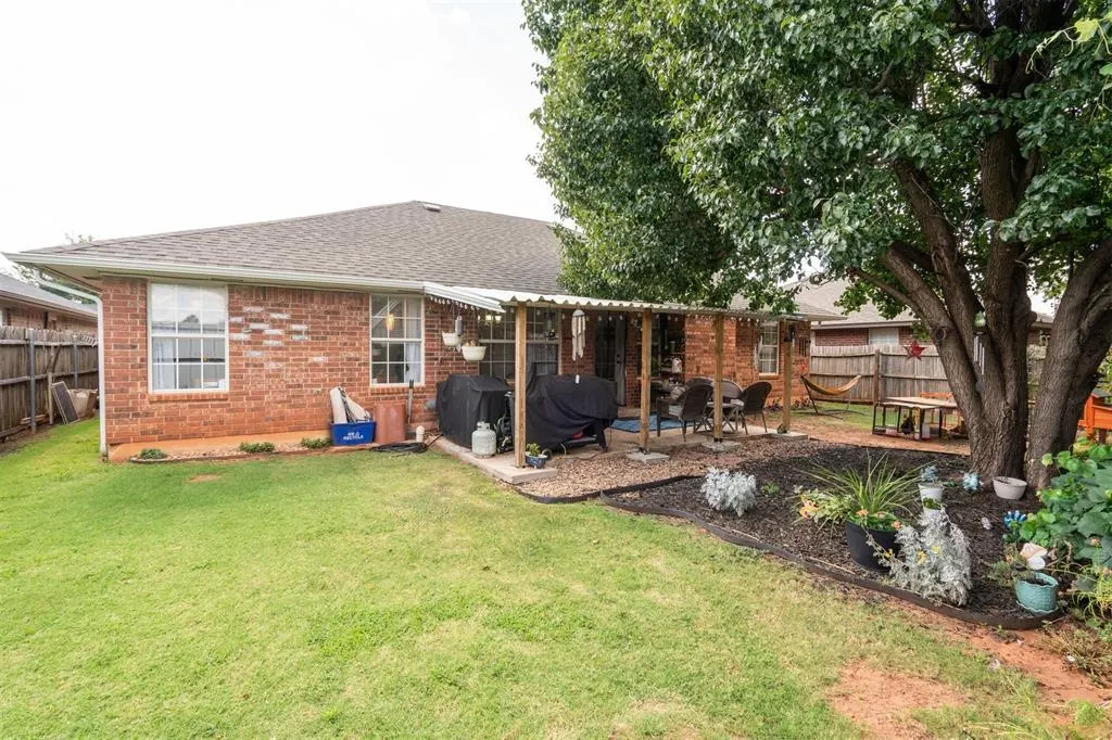 Photo 36 — 3716 Windrun Place, Oklahoma City, OK 73179