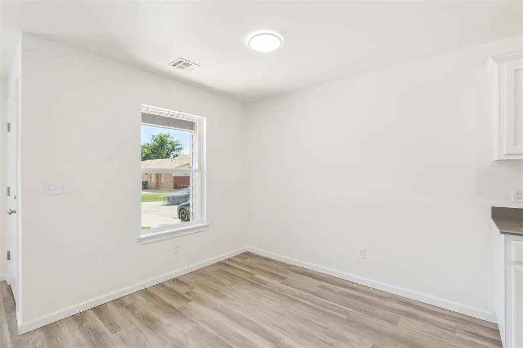 Photo 17 — 8787 Saint George Way, Midwest City, OK 73110