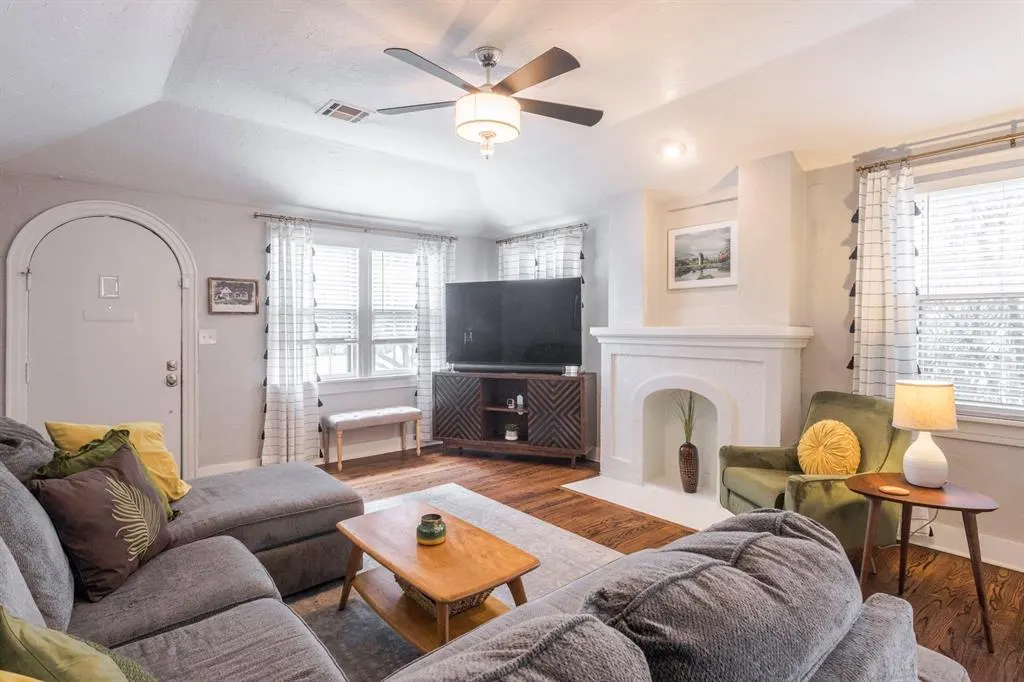 Photo 6 — 2241 NW 22nd Street, Oklahoma City, OK 73107