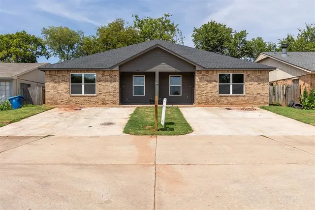 Photo 2 — 8791 Saint George Way, Midwest City, OK 73110