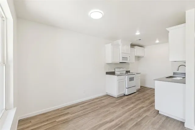 Photo 8 — 8791 Saint George Way, Midwest City, OK 73110