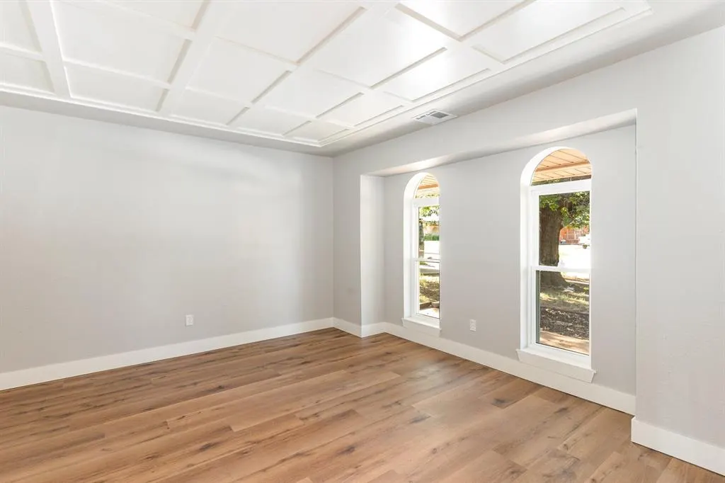 Photo 9 — 1041 SW 97th Street, Oklahoma City, OK 73139