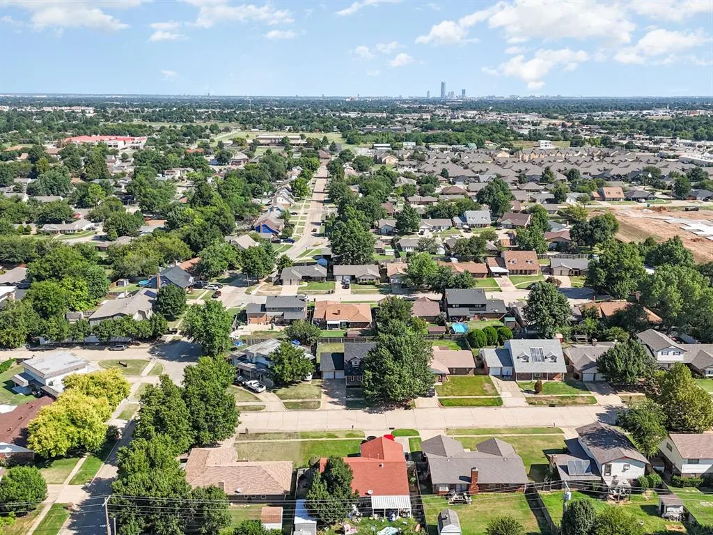 Photo 39 — 1041 SW 97th Street, Oklahoma City, OK 73139