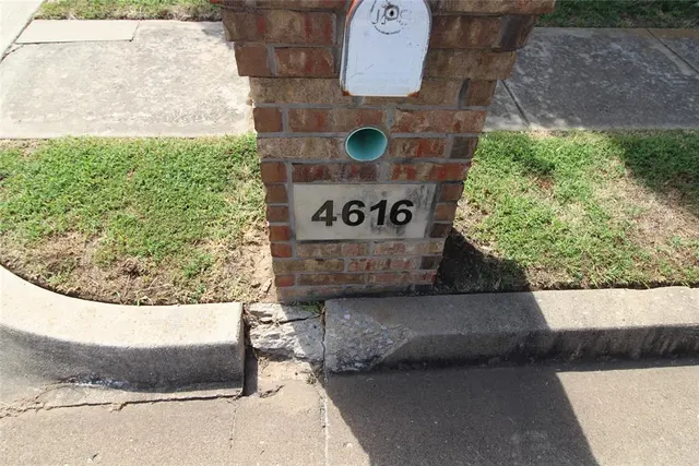 Photo 2 — 4616 SE 77th Street, Oklahoma City, OK 73135