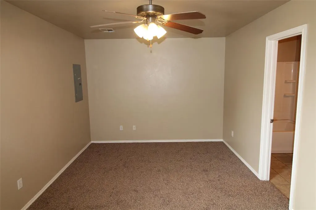 Photo 17 — 4616 SE 77th Street, Oklahoma City, OK 73135