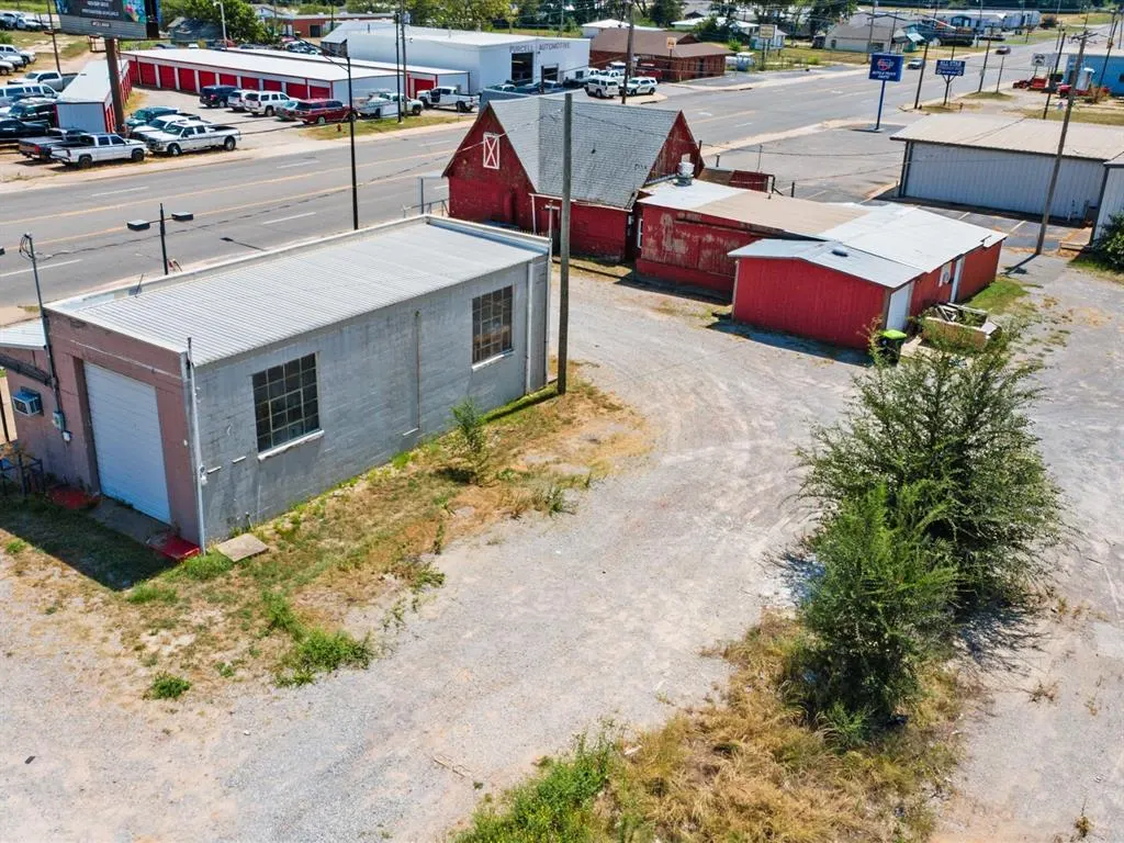 Photo 7 — 801 S Green Avenue, Purcell, OK 73080