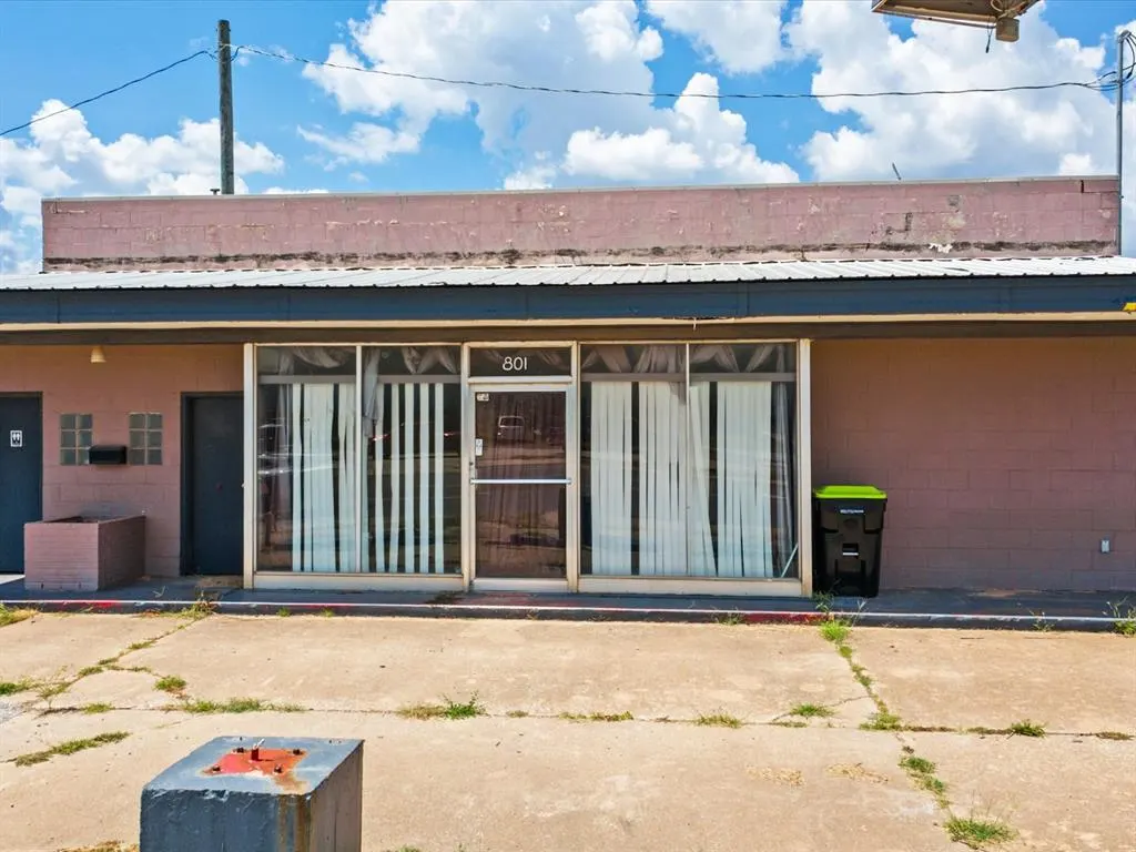 Photo 10 — 801 S Green Avenue, Purcell, OK 73080