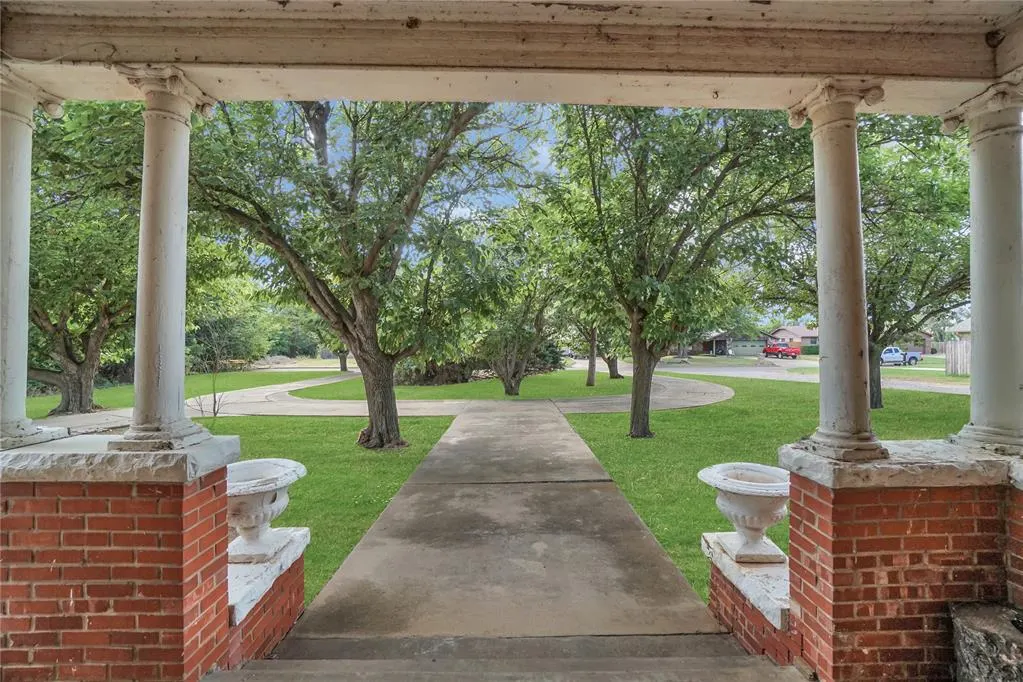 Photo 7 — 500 Horizon Drive, Altus, OK 73521