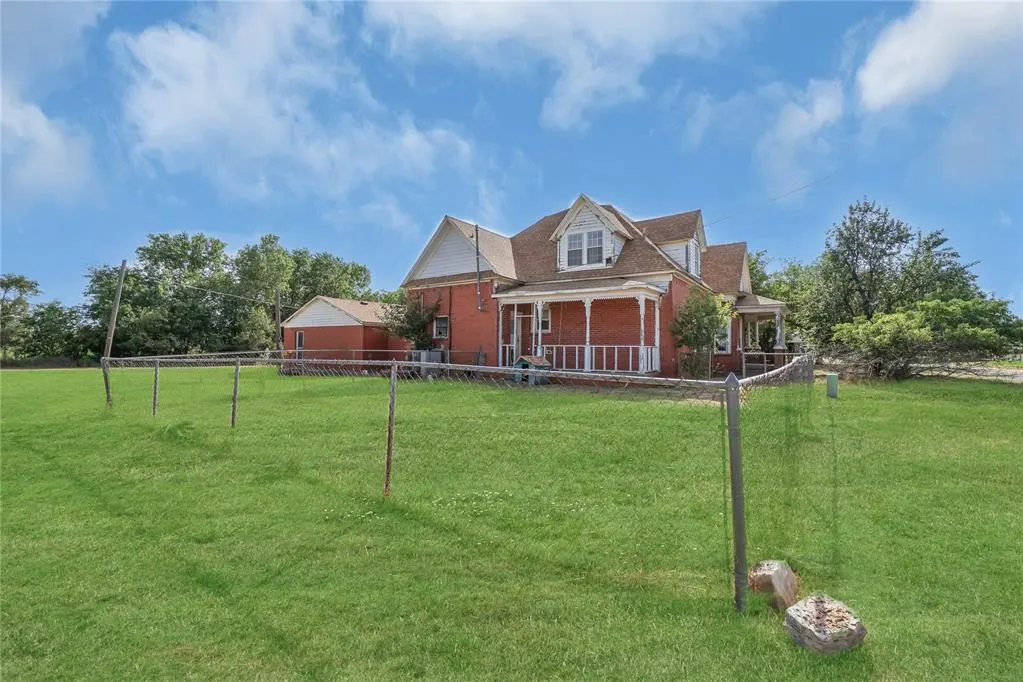 Photo 35 — 500 Horizon Drive, Altus, OK 73521
