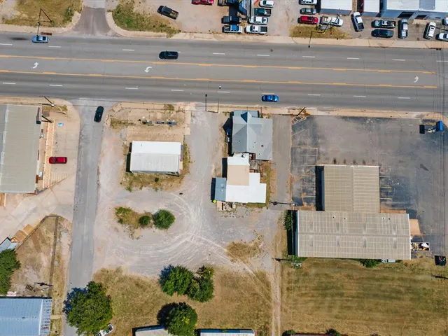 Photo 6 — 805 S Green Avenue, Purcell, OK 73080