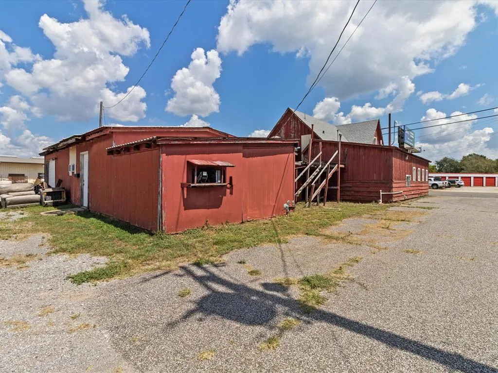 Photo 10 — 805 S Green Avenue, Purcell, OK 73080