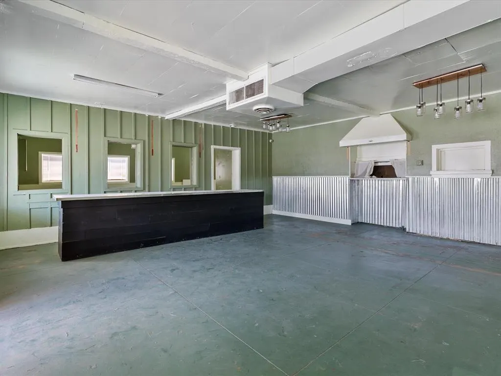 Photo 11 — 805 S Green Avenue, Purcell, OK 73080