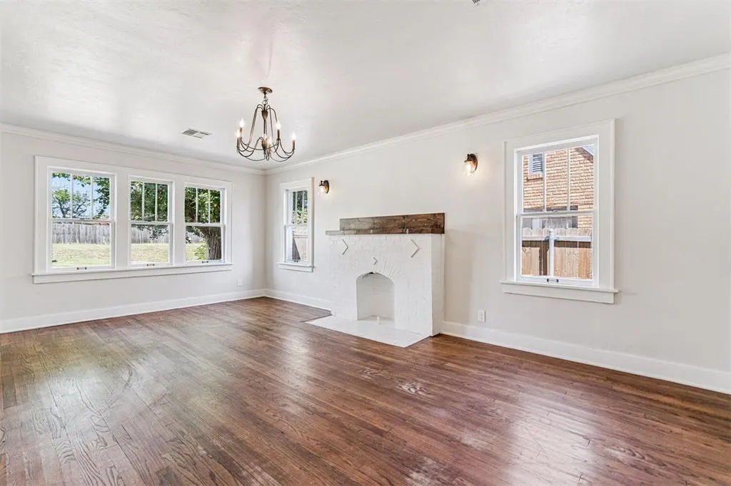 Photo 12 — 2316 N Barnes Avenue, Oklahoma City, OK 73107