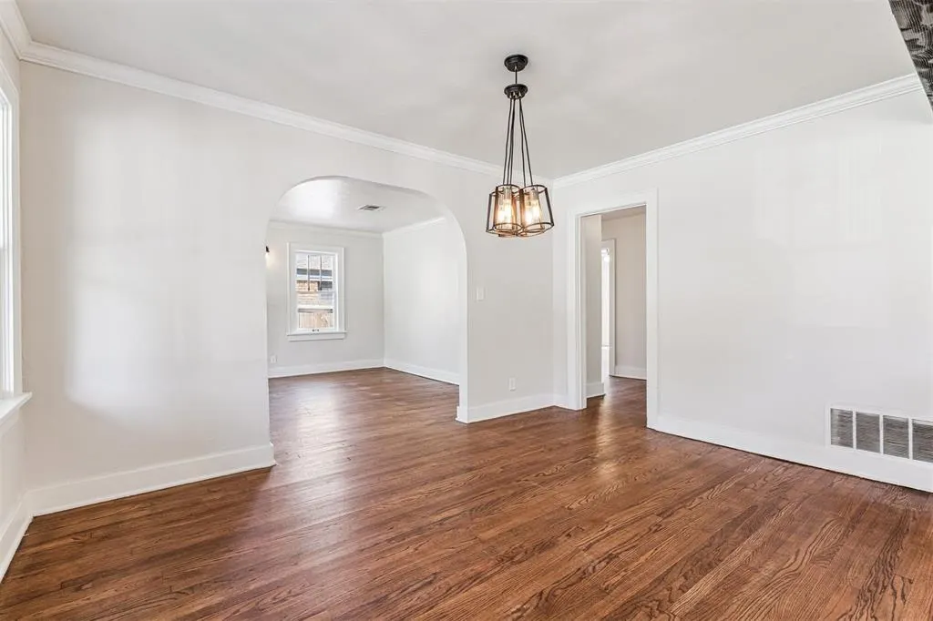 Photo 21 — 2316 N Barnes Avenue, Oklahoma City, OK 73107