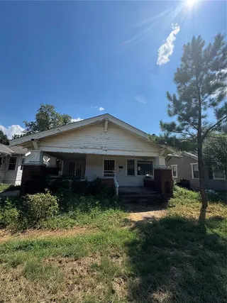 Sold home at 1504 NW 35th Street