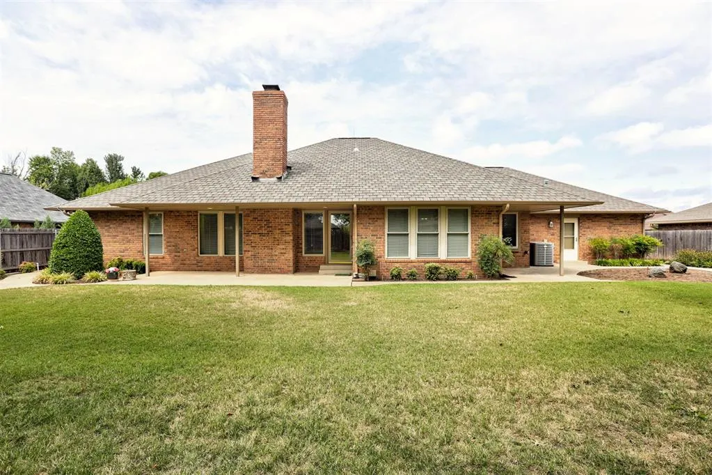 Photo 41 — 7112 NW 32nd Street, Bethany, OK 73008