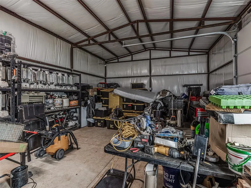 Photo 16 — 980 Road, Wellston, OK 74881