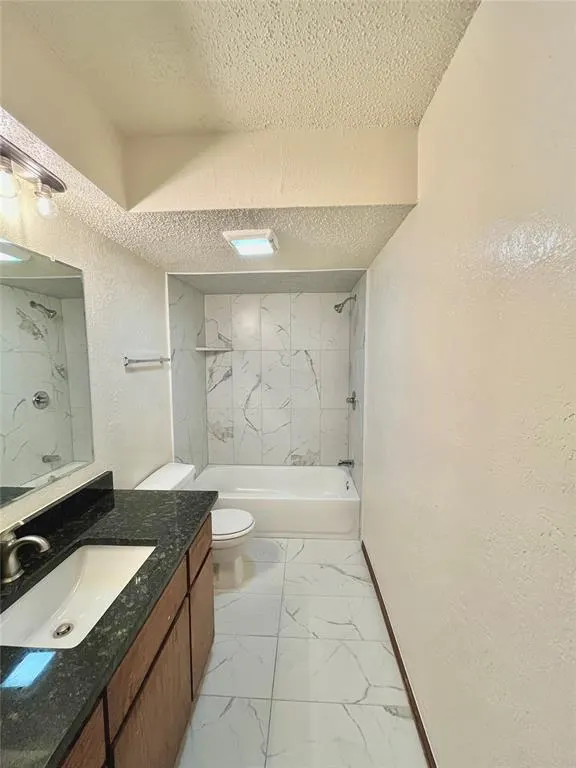 Photo 11 — 233 Chalmette Drive C, Norman, OK 73071