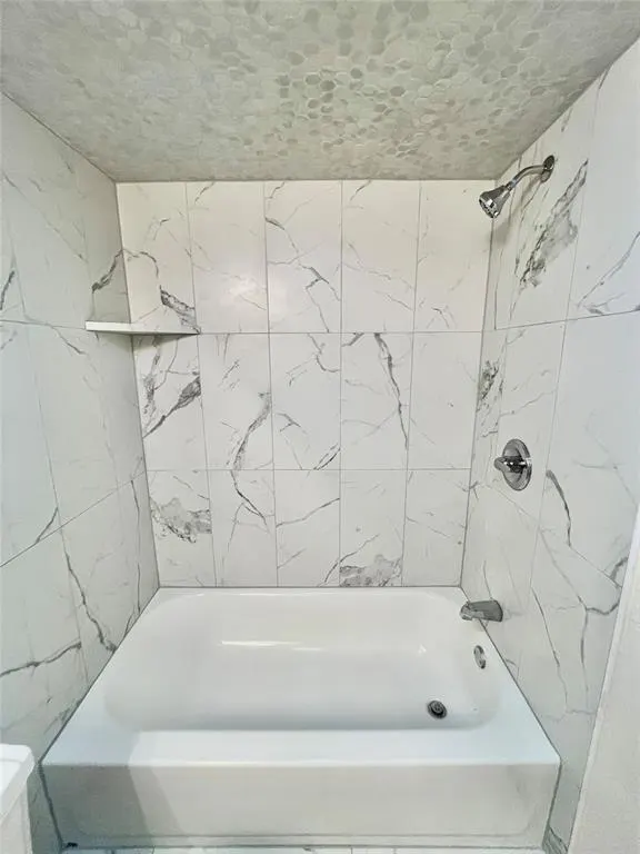 Photo 12 — 233 Chalmette Drive C, Norman, OK 73071