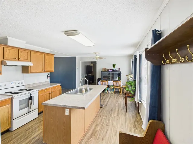 Photo 8 — 1302 SE 144th Avenue, Norman, OK 73026