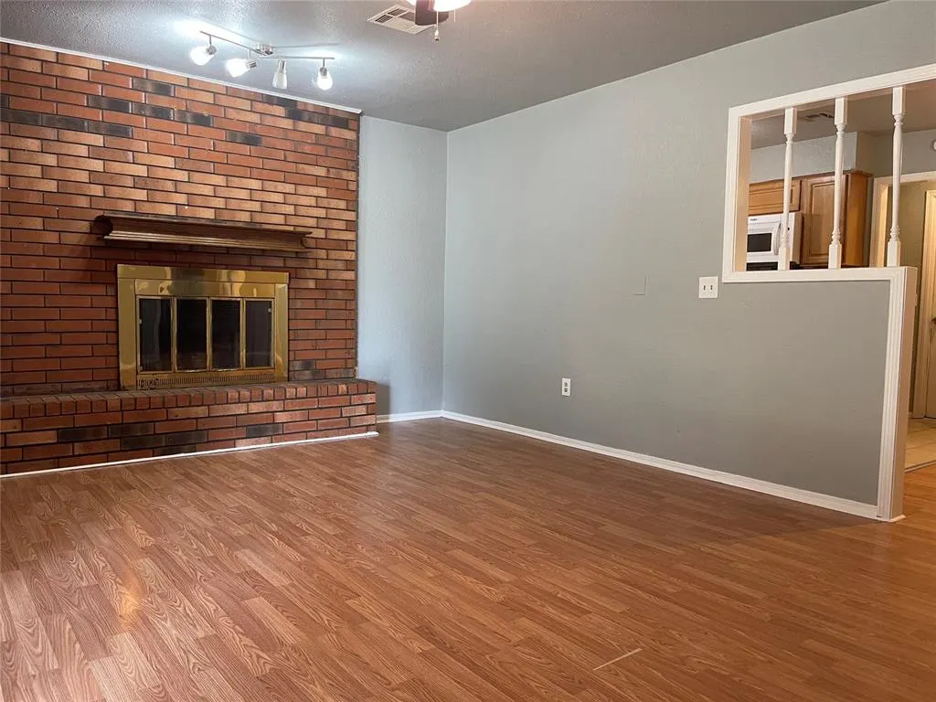 Photo 8 — 435 Crooked Oak Drive, Harrah, OK 73045