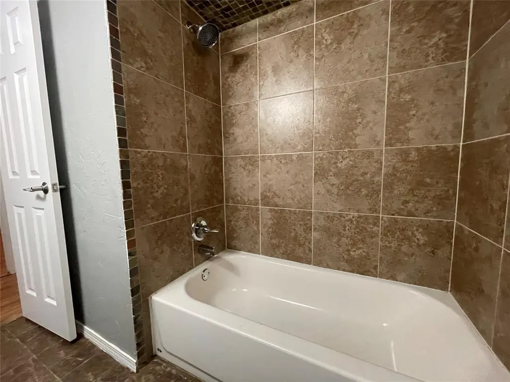 Photo 32 — 435 Crooked Oak Drive, Harrah, OK 73045
