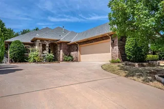 Sold home at 12813 Jasmine Lane