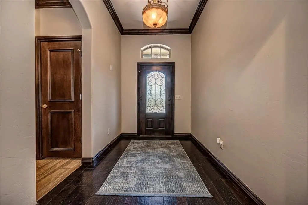 Photo 4 — 12813 Jasmine Lane, Oklahoma City, OK 73142