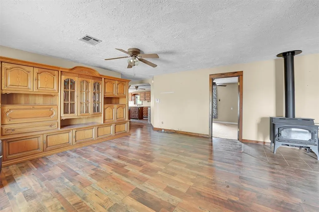Photo 5 — 1816 S Highway 66, Sayre, OK 73662