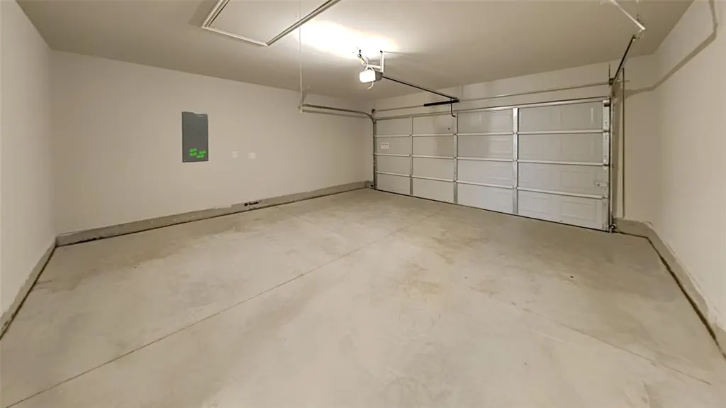 Photo 20 — 7025 Hidden Trail Lane, Warr Acres, OK 73132